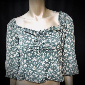 Astr the Label Women's Cropped Peasant Top - New with Tags